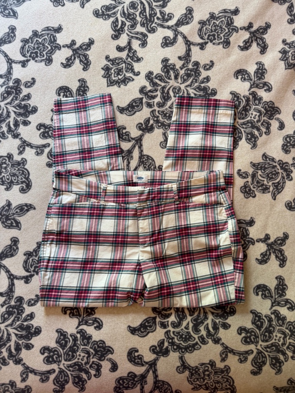 Plaid Crop Pants in Cream, Red & Black